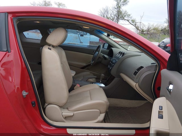44984855 :رقم المزاد ، 1N4BL2EP9BC103832 vin ، 2011 Nissan Altima 3.5 Sr مزاد بيع