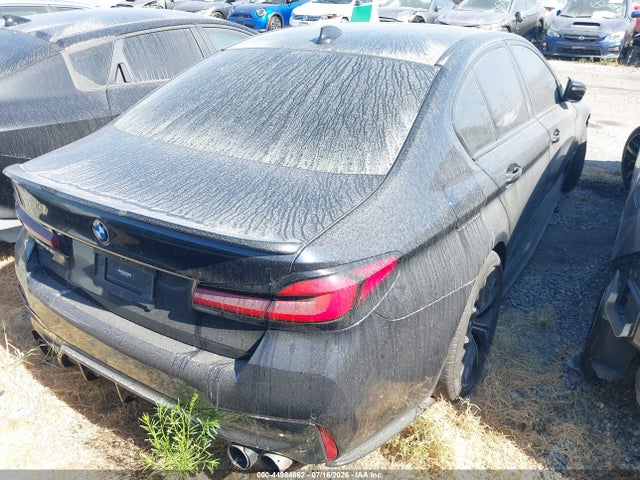 BMW M550 I Xdrive 2022 WBA13BK04NCJ65976 Image 4