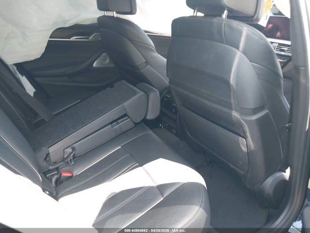 BMW M550 I Xdrive 2022 WBA13BK04NCJ65976 Image 8