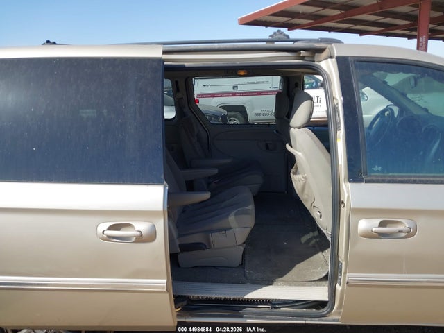 Продаж на аукціоні авто 2005 Chrysler Town & Country Touring, vin: 2C4GP54L25R582921, номер лоту: 44984884