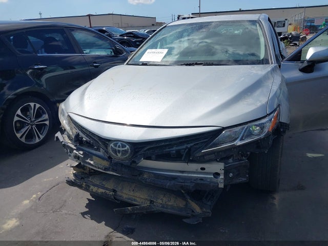 Toyota CAMRY LE 2022 4T1C11AK0NU652581 Image 6