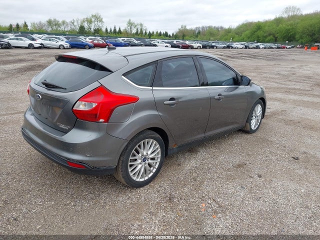 Продажа на аукционе авто 2013 Ford Focus Titanium, vin: 1FADP3N28DL383642, номер лота: 44984888
