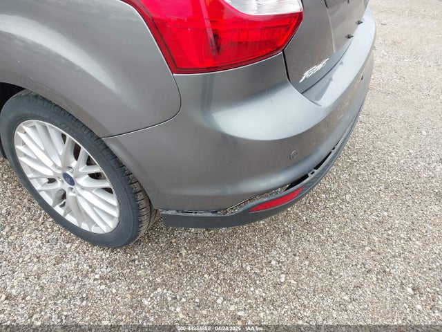 Продажа на аукционе авто 2013 Ford Focus Titanium, vin: 1FADP3N28DL383642, номер лота: 44984888