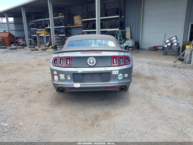 44984906 :رقم المزاد ، 1ZVBP8EM4D5264813 vin ، 2013 Ford Mustang V6 Premium مزاد بيع