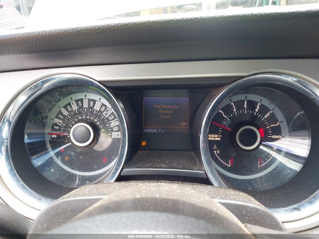 44984906 :رقم المزاد ، 1ZVBP8EM4D5264813 vin ، 2013 Ford Mustang V6 Premium مزاد بيع