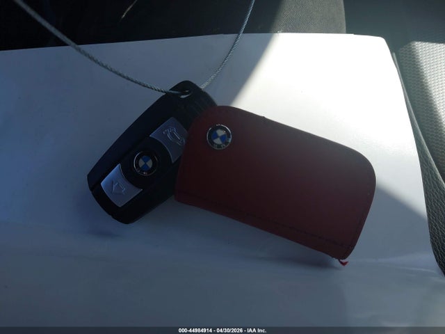 44984914 :رقم المزاد ، WBADW7C57DE733359 vin ، 2013 Bmw 328i مزاد بيع