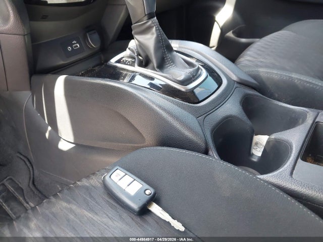 5N1AT2MT5LC805132 Nissan Rogue S Fwd