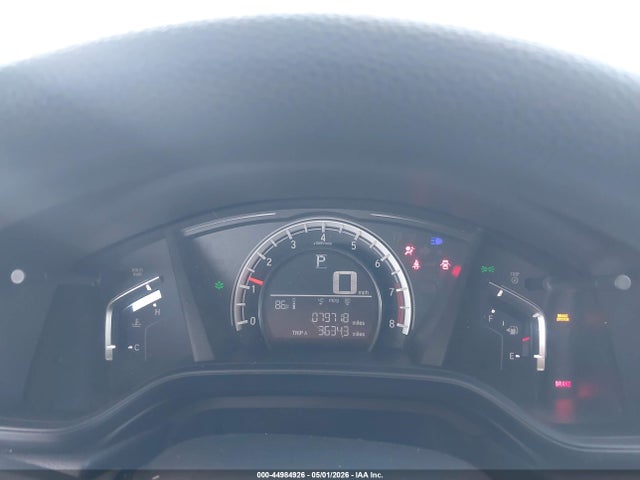 2HKRW5H39JH414335 Honda CR-V LX