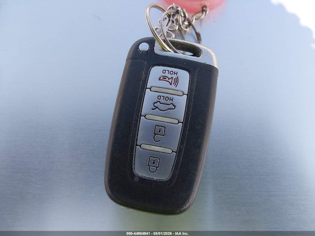 Продажа на аукционе авто 2013 Hyundai Sonata Hybrid Limited, vin: KMHEC4A49DA069934, номер лота: 44984941