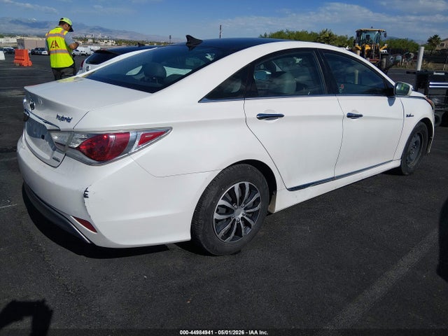 Продажа на аукционе авто 2013 Hyundai Sonata Hybrid Limited, vin: KMHEC4A49DA069934, номер лота: 44984941