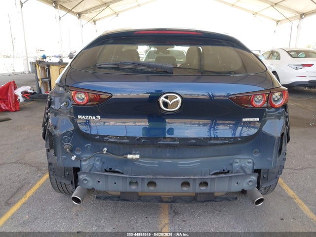 JM1BPAKL9M1307667 Mazda Mazda3 Select