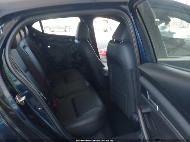 JM1BPAKL9M1307667 Mazda Mazda3 Select