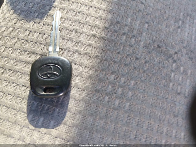 44984950 :رقم المزاد ، JTEBT14R330021228 vin ، 2003 Toyota 4runner Sr5 V8 مزاد بيع
