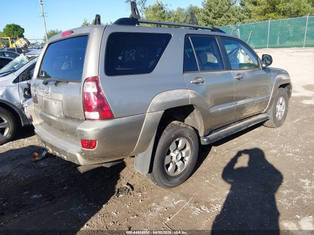 44984950 :رقم المزاد ، JTEBT14R330021228 vin ، 2003 Toyota 4runner Sr5 V8 مزاد بيع