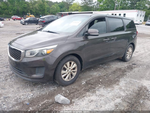 KNDMB5C10H6230529 KIA SEDONA LX
