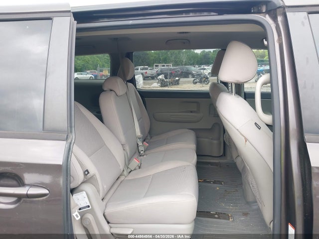 KNDMB5C10H6230529 KIA SEDONA LX