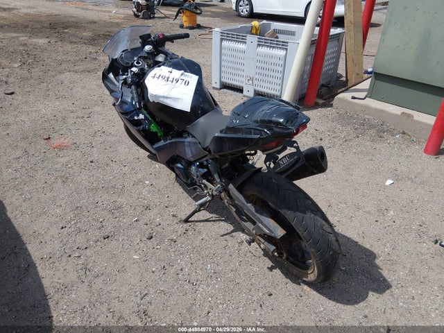 JKAEXKG16PDAK1415 Kawasaki EX400