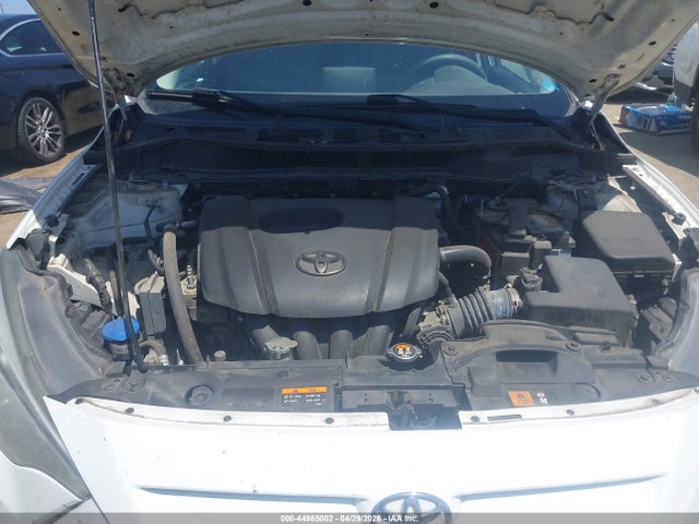 3MYDLBYV4HY174175 Toyota YARIS IA