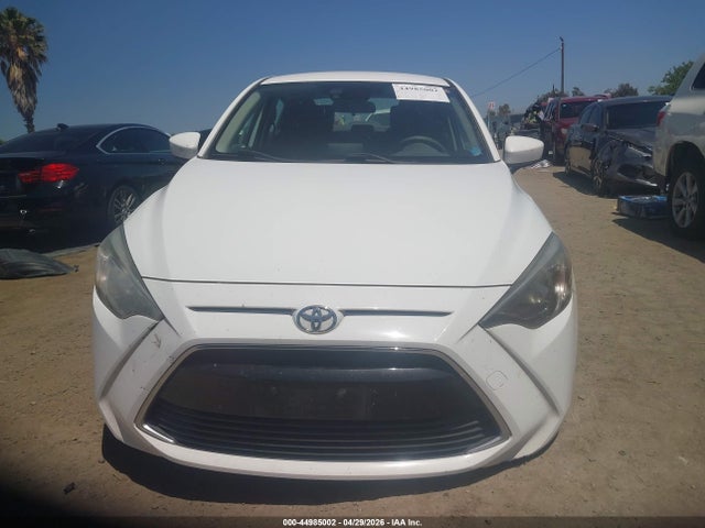 3MYDLBYV4HY174175 Toyota YARIS IA