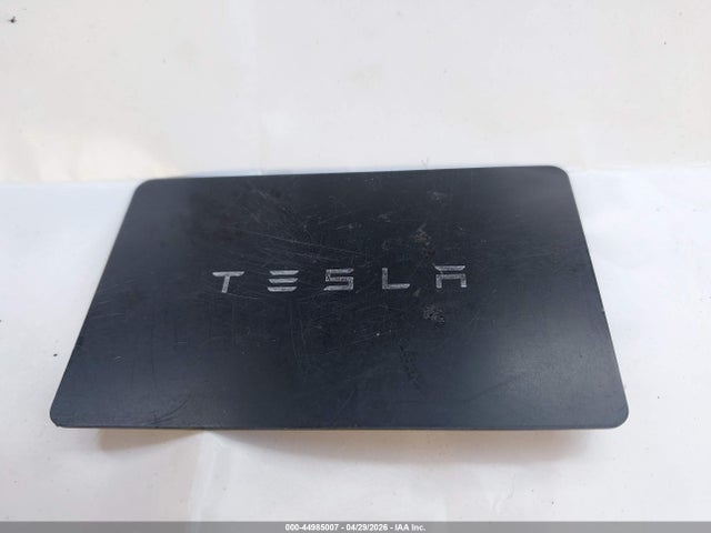 2022 Tesla Model 3 Rear-wheel Drive მანქანა იყიდება აუქციონზე, vin: 5YJ3E1EA6NF376779, აუქციონის ნომერი: 44985007