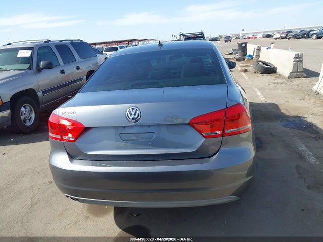 Aukcja sprzedaży 2013 Volkswagen Passat 2.5l S, vin: 1VWAP7A34DC030783, numer aukcji: 44985020
