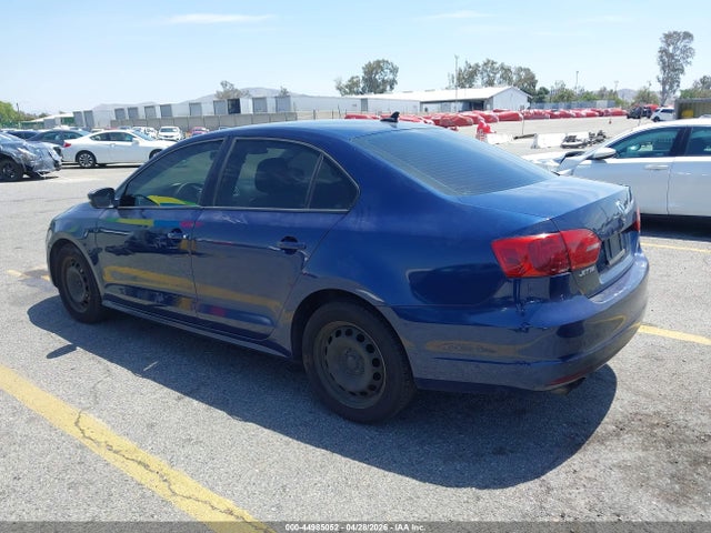 3VWD17AJ5EM406145 Volkswagen Jetta 1.8t Se