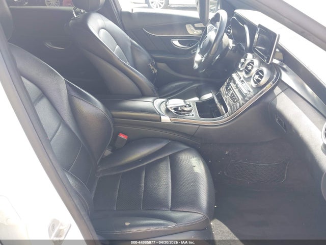 Aukcja sprzedaży 2015 Mercedes-benz C 300 Sport 4matic, vin: 55SWF4KB9FU032341, numer aukcji: 44985077