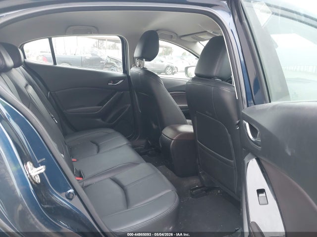 3MZBN1L71HM141674 Mazda Mazda3 Touring