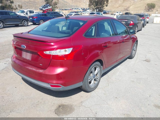 44985122 :رقم المزاد ، 1FADP3F21EL321483 vin ، 2014 Ford Focus Se مزاد بيع