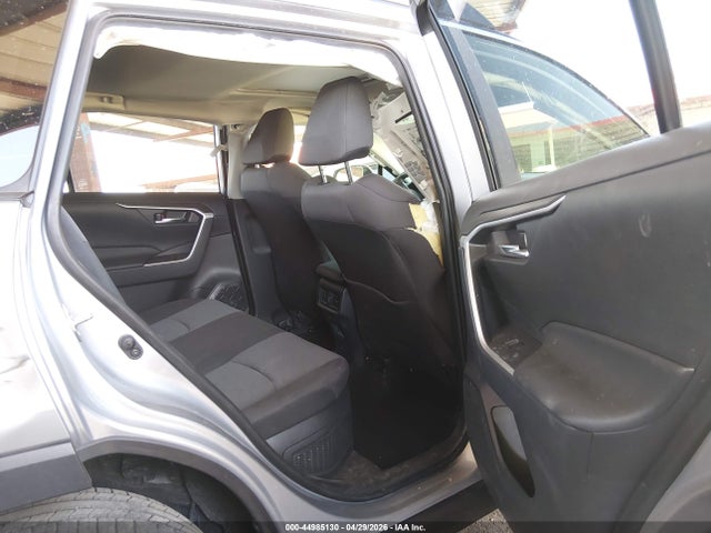 JTMRWRFV2RD241156 Toyota Rav4 Hybrid Xle
