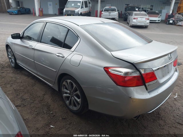 44985135 :رقم المزاد ، 1HGCR2F56DA105130 vin ، 2013 Honda Accord Sport مزاد بيع