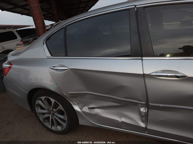44985135 :رقم المزاد ، 1HGCR2F56DA105130 vin ، 2013 Honda Accord Sport مزاد بيع