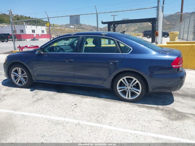 Продажа на аукционе авто 2015 Volkswagen Passat 2.0l Tdi Se, vin: 1VWBV7A33FC052089, номер лота: 44985139