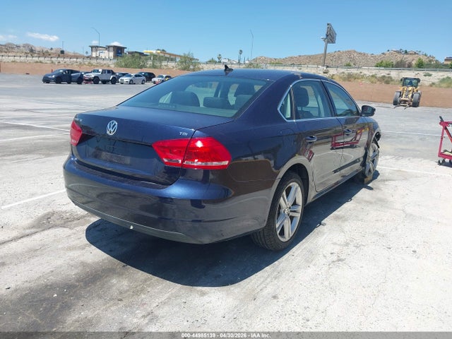 Продажа на аукционе авто 2015 Volkswagen Passat 2.0l Tdi Se, vin: 1VWBV7A33FC052089, номер лота: 44985139