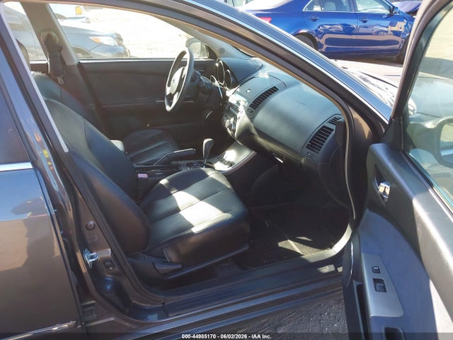 2005 Nissan Altima 3.5 Sl მანქანა იყიდება აუქციონზე, vin: 1N4BL11DX5C147607, აუქციონის ნომერი: 44985170