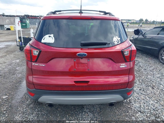1FMCU9HD5KUA01505 Ford ESCAPE SEL