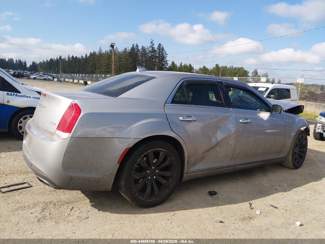 Chrysler 300 Limited 2018 2C3CCAEG0JH167850 Image 13