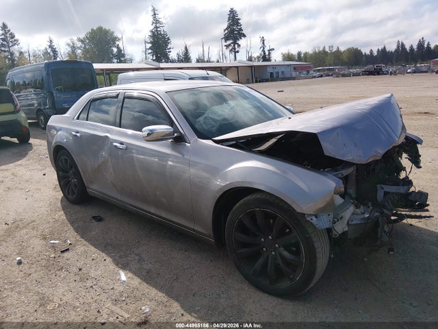 Chrysler 300 Limited 2018 2C3CCAEG0JH167850 Image 17