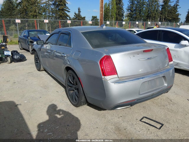 Chrysler 300 Limited 2018 2C3CCAEG0JH167850 Image 3