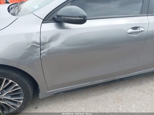 2023 Kia Forte Gt-line მანქანა იყიდება აუქციონზე, vin: 3KPF54AD7PE593085, აუქციონის ნომერი: 44985196