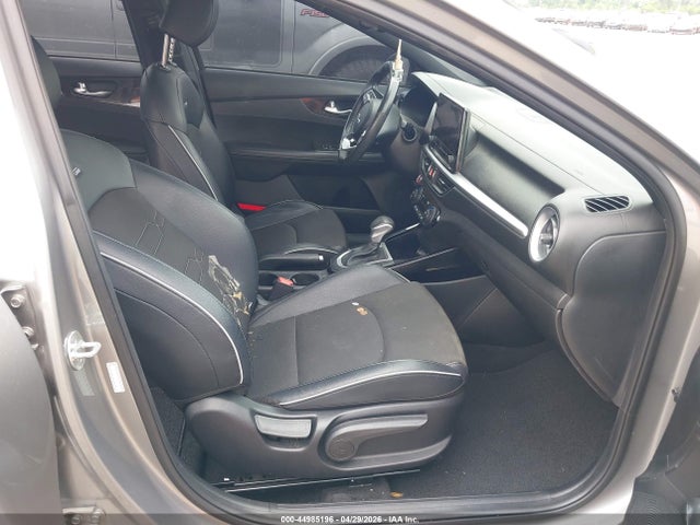 2023 Kia Forte Gt-line მანქანა იყიდება აუქციონზე, vin: 3KPF54AD7PE593085, აუქციონის ნომერი: 44985196