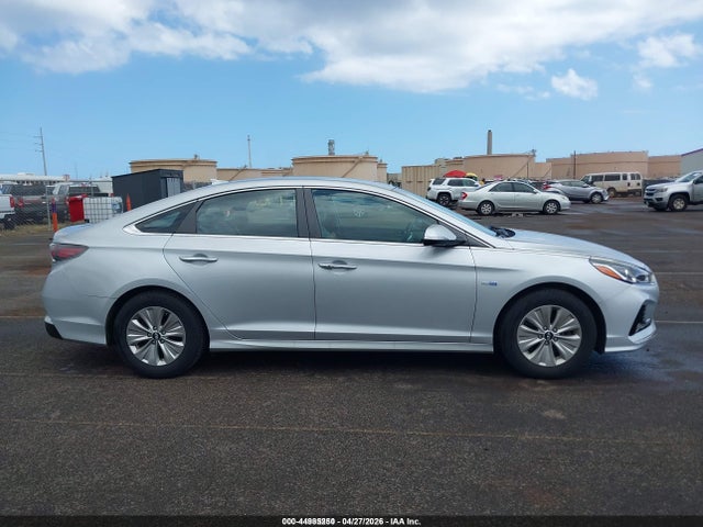 Hyundai Sonata Hybrid Se 2018 KMHE24L31JA084141 Image 13