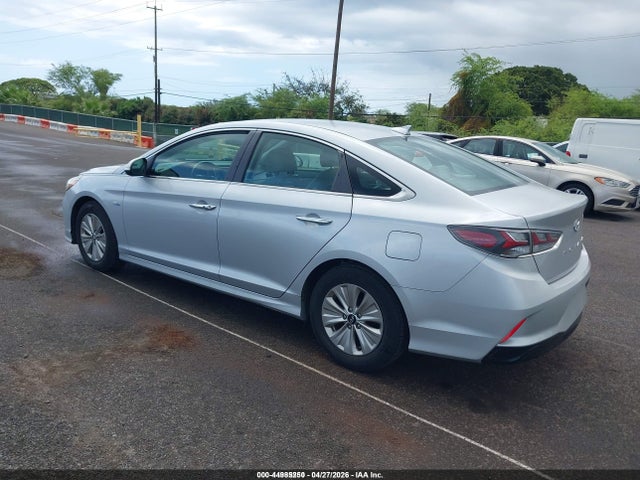 Hyundai Sonata Hybrid Se 2018 KMHE24L31JA084141 Image 3