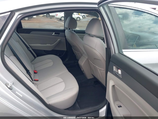 Hyundai Sonata Hybrid Se 2018 KMHE24L31JA084141 Image 8