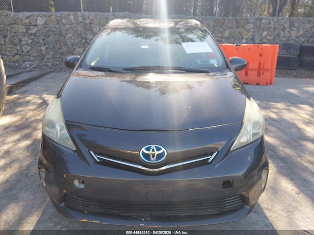 Продажа на аукционе авто 2013 Toyota Prius V Three, vin: JTDZN3EU2D3195352, номер лота: 44985262