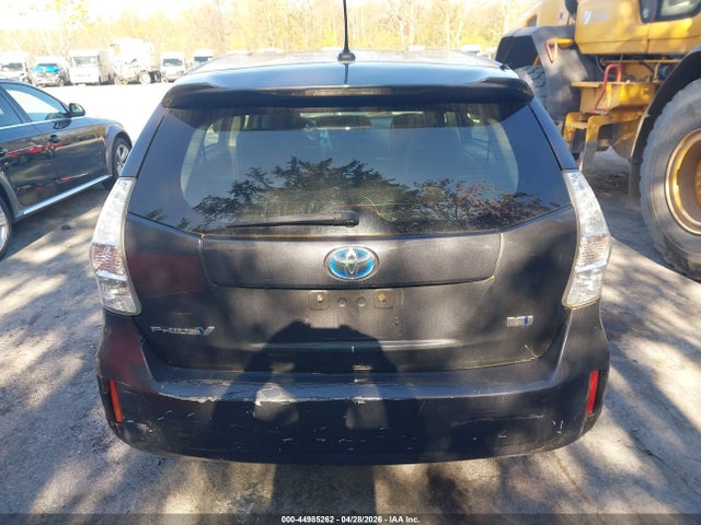 Продажа на аукционе авто 2013 Toyota Prius V Three, vin: JTDZN3EU2D3195352, номер лота: 44985262