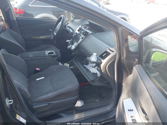 Продажа на аукционе авто 2013 Toyota Prius V Three, vin: JTDZN3EU2D3195352, номер лота: 44985262