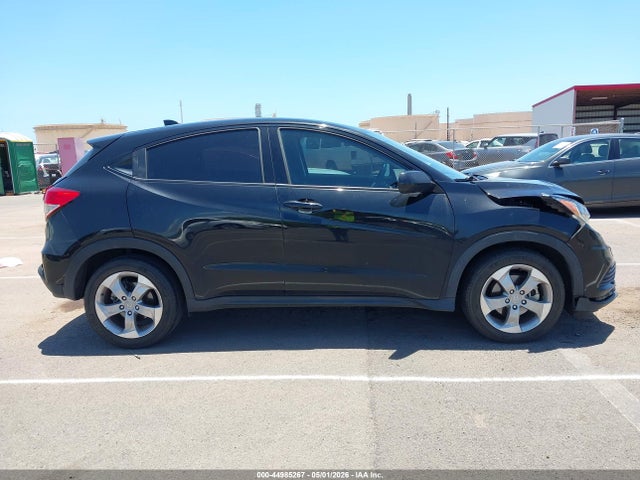 2022 Honda Hr-v 2wd Lx მანქანა იყიდება აუქციონზე, vin: 3CZRU5H30NM726351, აუქციონის ნომერი: 44985267