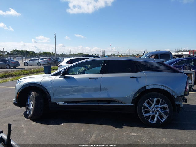 Cadillac Optiq Premium Luxury 2026 3GYK3DM55TS110210 Image 15