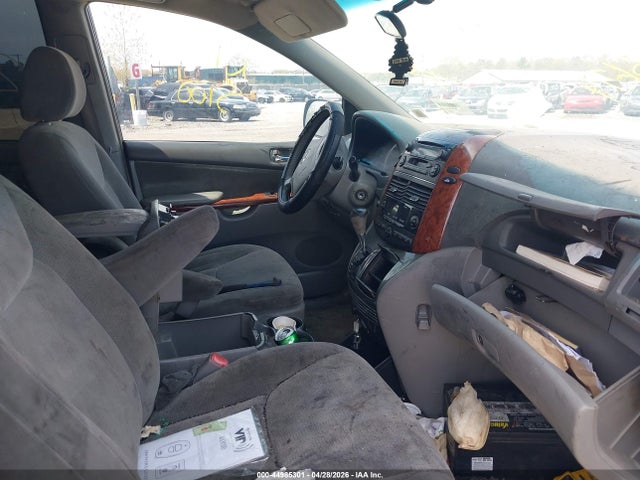 2005 Toyota Sienna Xle მანქანა იყიდება აუქციონზე, vin: 5TDZA22C15S254697, აუქციონის ნომერი: 44985301